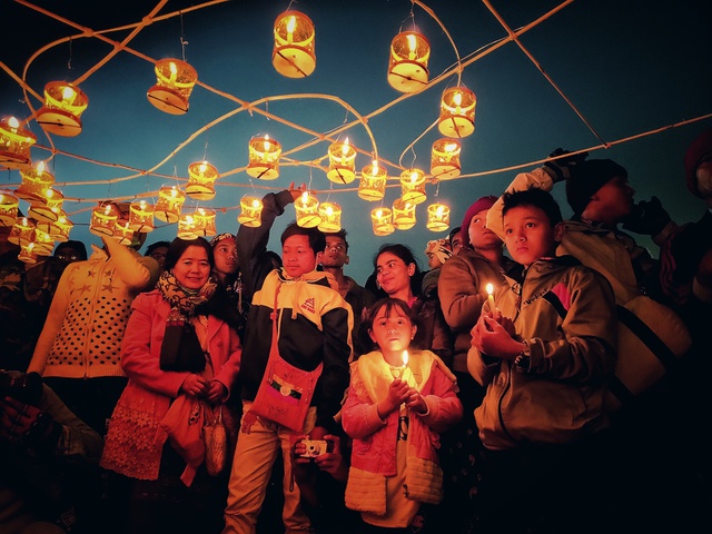 Thả lửa lên trời cùng lễ hội khinh khí cầu Taunggyi - Ảnh 5.