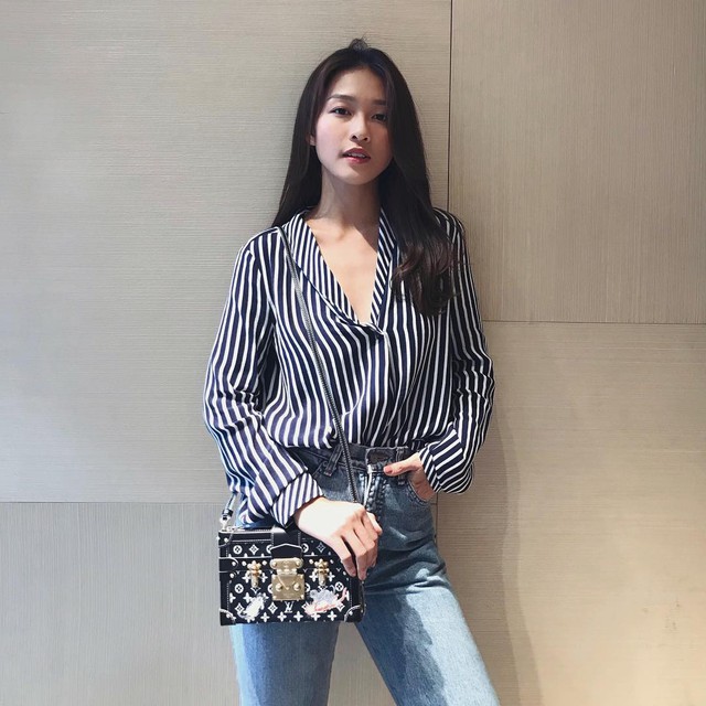 Nhờ biết chăm ch&uacute;t hơn m&agrave; c&agrave;ng về chặng cuối, nhan sắc nữ ch&iacute;nh Hậu duệ mặt trời cả trong phim lẫn ngo&agrave;i đời đều quyến rũ - Ảnh 15.