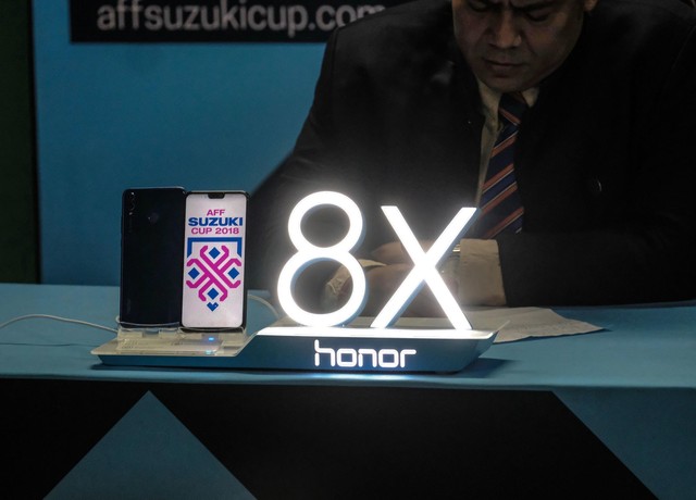 Hé lộ món quà công nghệ được tặng cho “Người hùng của trận đấu” tại AFF Cup 2018 - Ảnh 5.