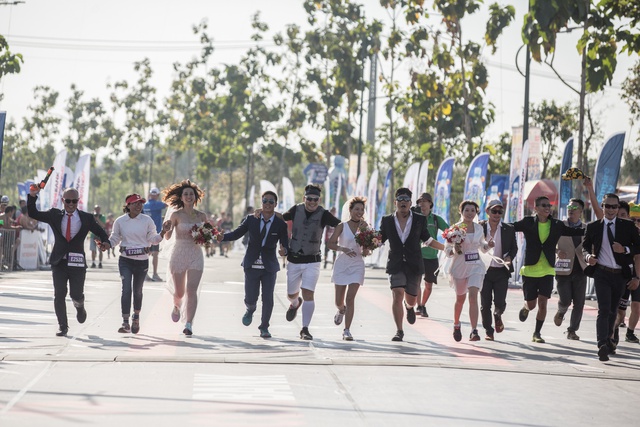 S&ocirc;i động giải Marathon Quốc tế TP.HCM Techcombank 2018 - Ảnh 1.
