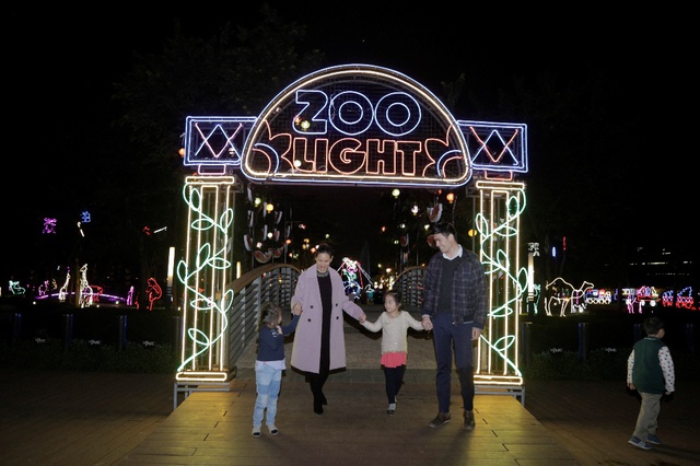 Holiday Lights – Điểm check in độc đáo tại Hà Nội mùa Giáng sinh này - Ảnh 3.